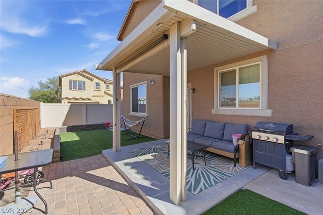 10715 Loretto Cove Street, Las Vegas, NV 89141