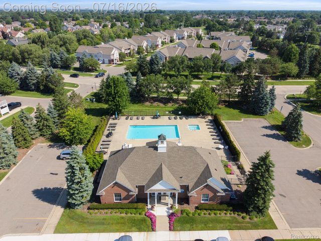 16524 Radison Drive, Macomb Township, MI 48044