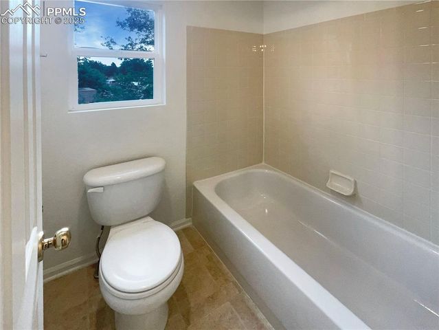 2329 Lexus Drive, Colorado Springs, CO 80910