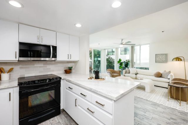 1221 Parker Pl Unit 6, San Diego, CA 92109