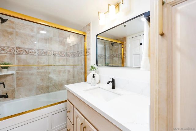 1221 Parker Pl Unit 6, San Diego, CA 92109
