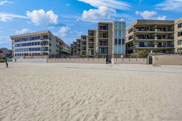 1221 Parker Pl Unit 6, San Diego, CA 92109