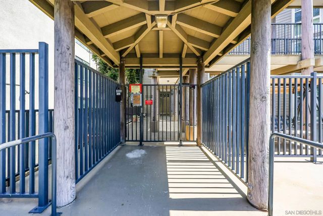 1221 Parker Pl Unit 6, San Diego, CA 92109
