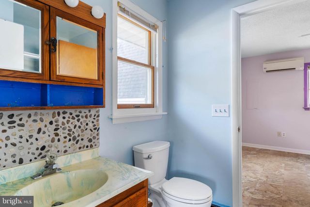 38225 PINEY POINT RD, Ocean View, DE 19970