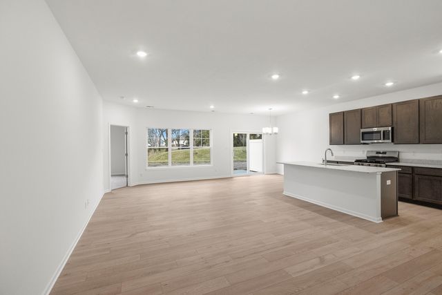 6158 River Run Avenue, Portage, IN 46368