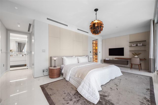 300 Biscayne Boulevard Way 1101E, Miami, FL 33131