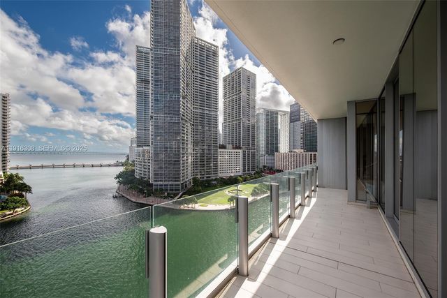 300 Biscayne Boulevard Way 1101E, Miami, FL 33131