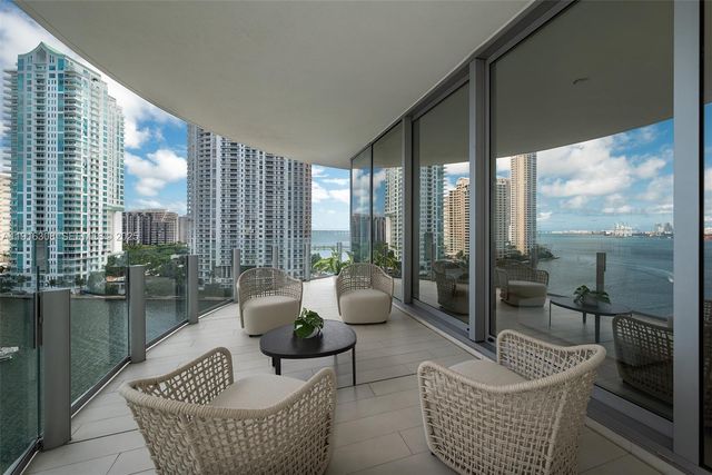 300 Biscayne Boulevard Way 1101E, Miami, FL 33131