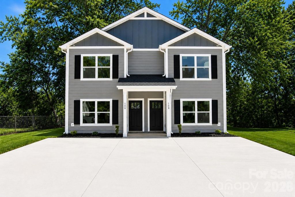 105-107 8th Avenue Drive SE 1, Hickory, NC 28601