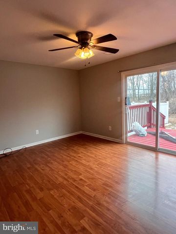 388 DOROTHY CT, Inwood, WV 25428