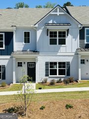 1905 Victoria Way 114, Conyers, GA 30013