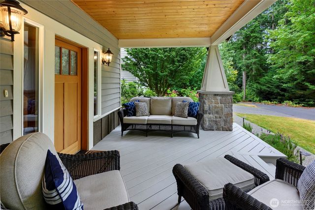 10440 NE Quiet Valley Lane, Bainbridge Island, WA 98110