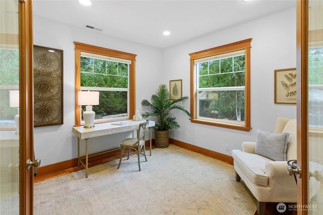 10440 NE Quiet Valley Lane, Bainbridge Island, WA 98110