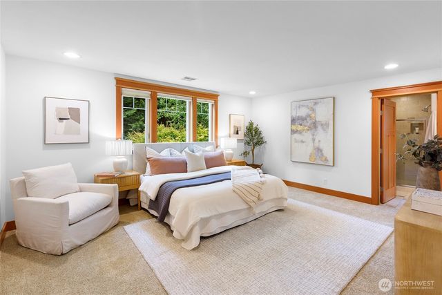 10440 NE Quiet Valley Lane, Bainbridge Island, WA 98110