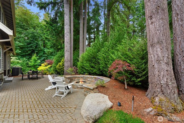 10440 NE Quiet Valley Lane, Bainbridge Island, WA 98110