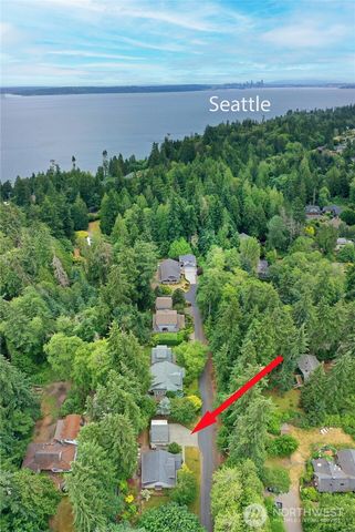 10440 NE Quiet Valley Lane, Bainbridge Island, WA 98110