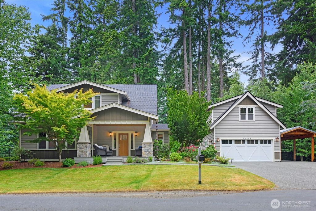 10440 NE Quiet Valley Lane, Bainbridge Island, WA 98110
