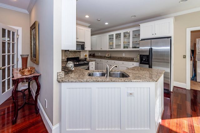 6976 Maybank Highway, Wadmalaw Island, SC 29487