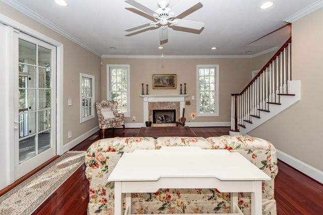 6976 Maybank Highway, Wadmalaw Island, SC 29487