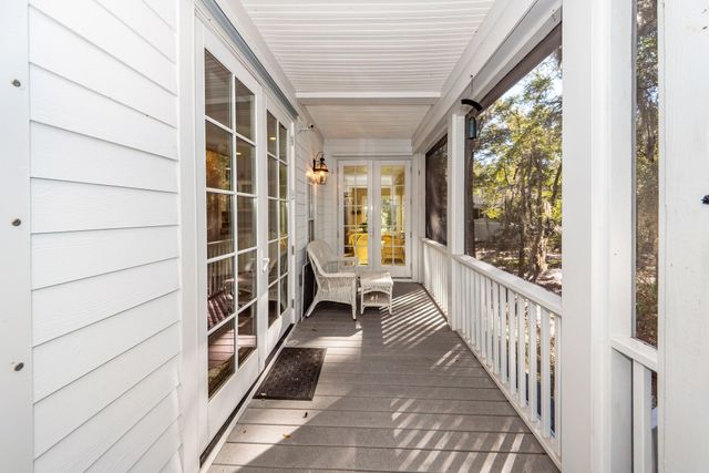 6976 Maybank Highway, Wadmalaw Island, SC 29487