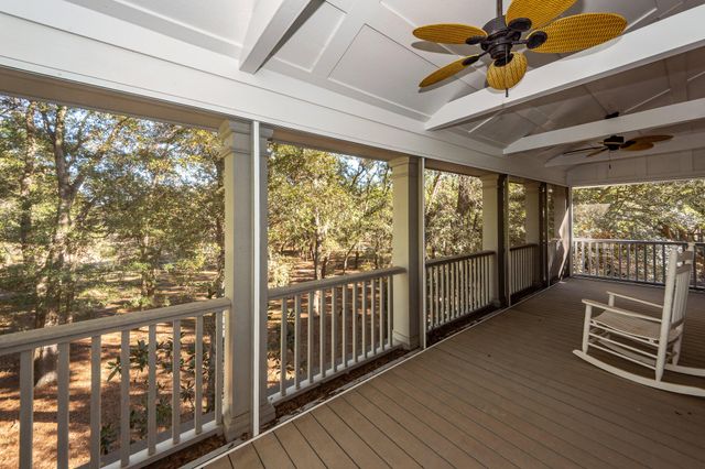 6976 Maybank Highway, Wadmalaw Island, SC 29487