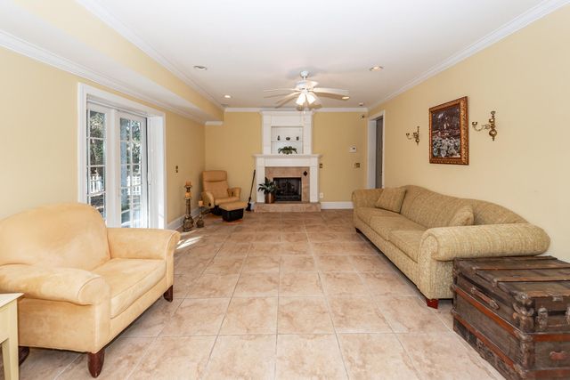 6976 Maybank Highway, Wadmalaw Island, SC 29487