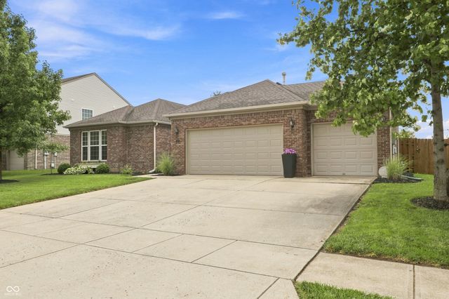 9332 N Bayland Drive, Mccordsville, IN 46055