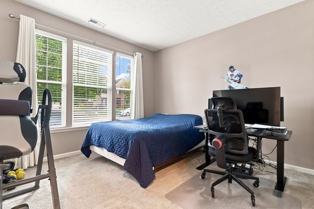 9332 N Bayland Drive, Mccordsville, IN 46055