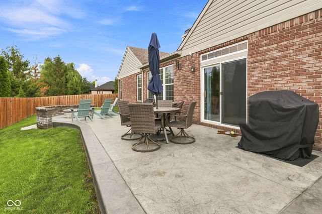 9332 N Bayland Drive, Mccordsville, IN 46055
