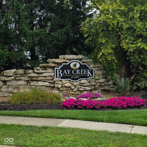 9332 N Bayland Drive, Mccordsville, IN 46055