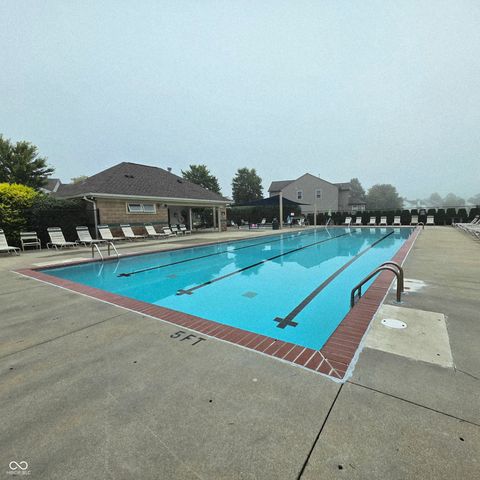 9332 N Bayland Drive, Mccordsville, IN 46055