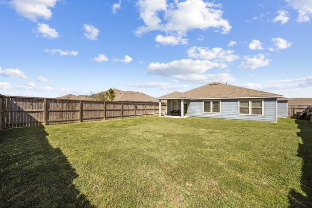 1217 Lancer Leap Drive, Alvin, TX 77511