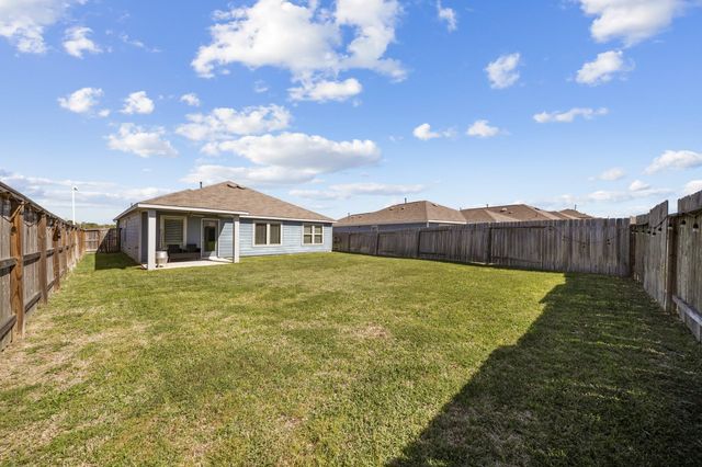 1217 Lancer Leap Drive, Alvin, TX 77511