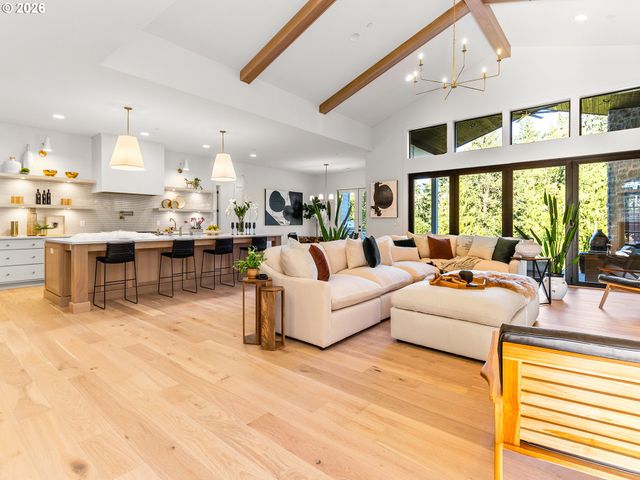 2213 S 19TH Way, Ridgefield, WA 98642