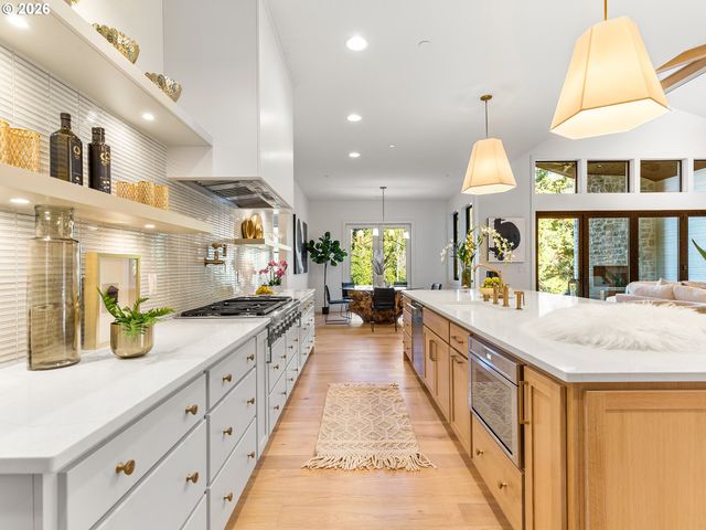2213 S 19TH Way, Ridgefield, WA 98642