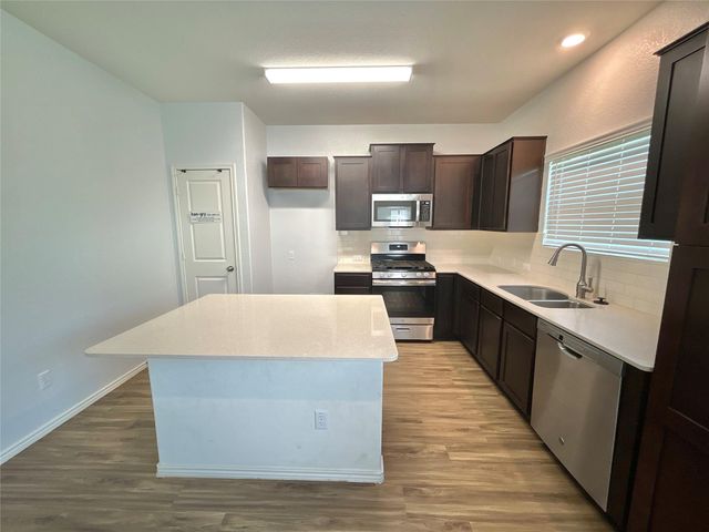 120 High Plains PASS, Liberty Hill, TX 78642