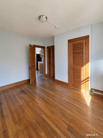 1048 Broad Street 2A, Meriden, CT 06450