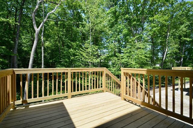 22B Crownshield 22B, Uxbridge, MA 01569