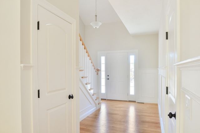 22B Crownshield 22B, Uxbridge, MA 01569