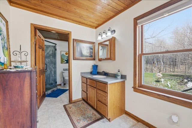 9020 Marken ROAD, Valders, WI 54245