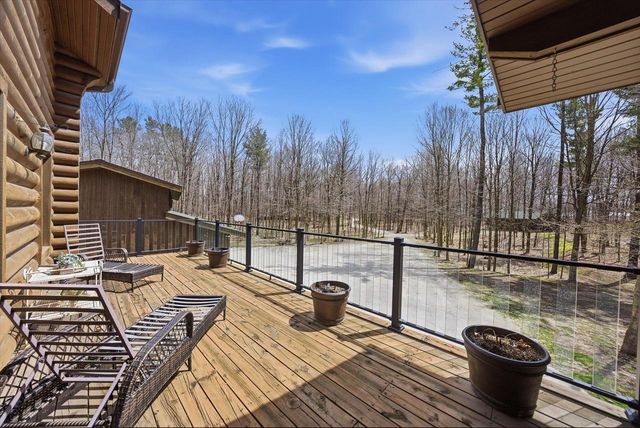 9020 Marken ROAD, Valders, WI 54245