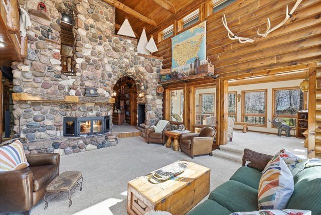 9020 Marken ROAD, Valders, WI 54245