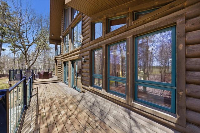 9020 Marken ROAD, Valders, WI 54245