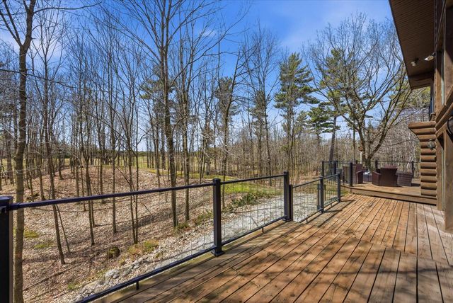 9020 Marken ROAD, Valders, WI 54245