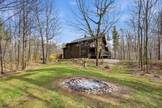 9020 Marken ROAD, Valders, WI 54245