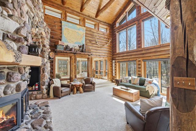 9020 Marken ROAD, Valders, WI 54245