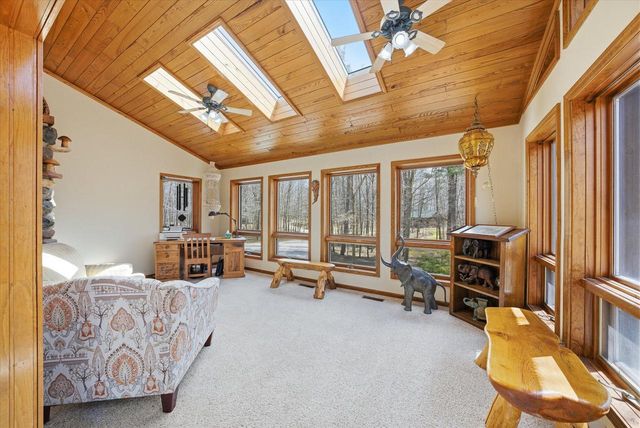 9020 Marken ROAD, Valders, WI 54245
