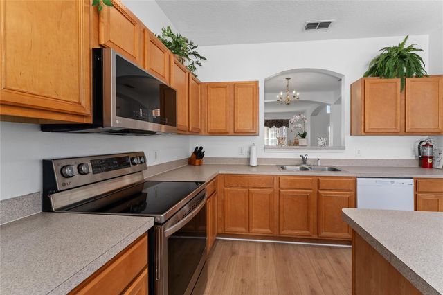 1031 SOLANA CIRCLE, Davenport, FL 33897