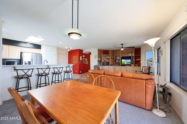 9932 N 16TH Place E, Phoenix, AZ 85020