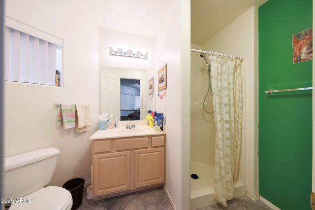 9932 N 16TH Place E, Phoenix, AZ 85020